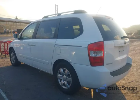 2009 Kia Sedona z USA, uszkodzony, nr VIN KNDMB133X96279359